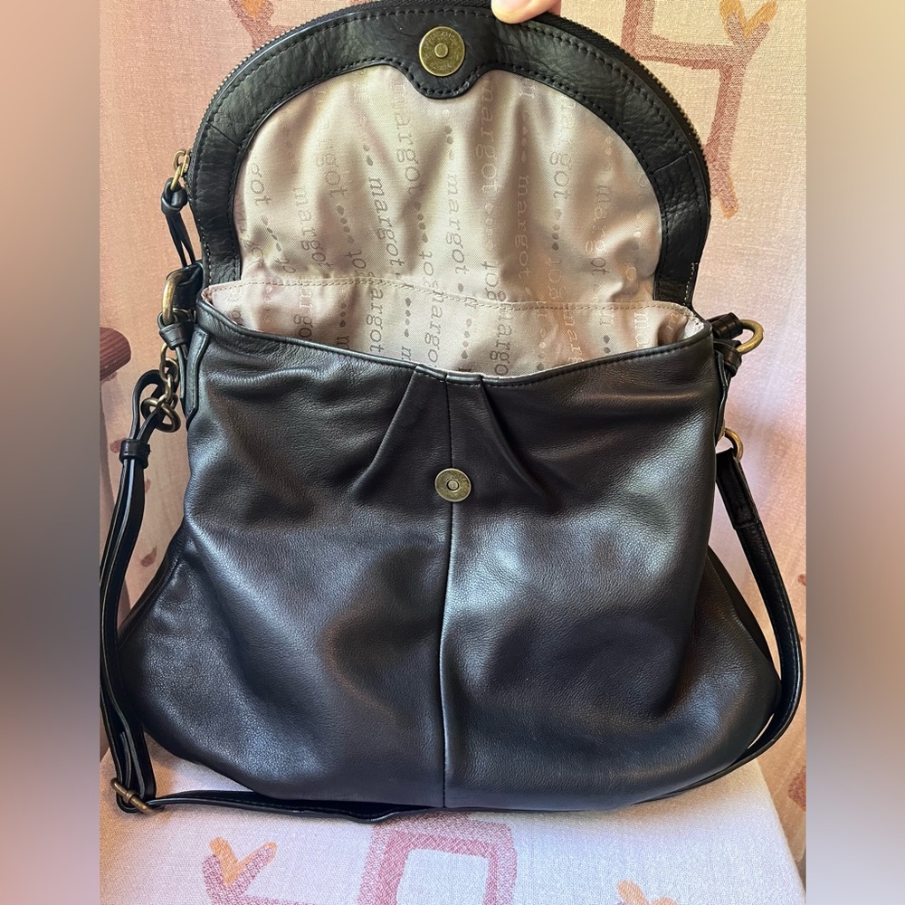 Margot Black Leather Shoulder Bag - Picture 5 of 15